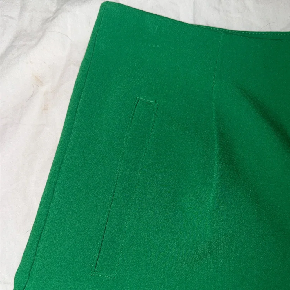 A New Day Green Women's Shorts Size 8 NWT - Picture 6 of 10